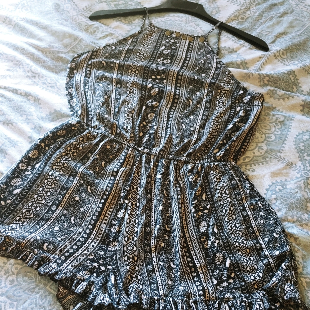 American Eagle Outfitters Romper size L